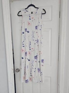 Sleeveless White Floral Dress